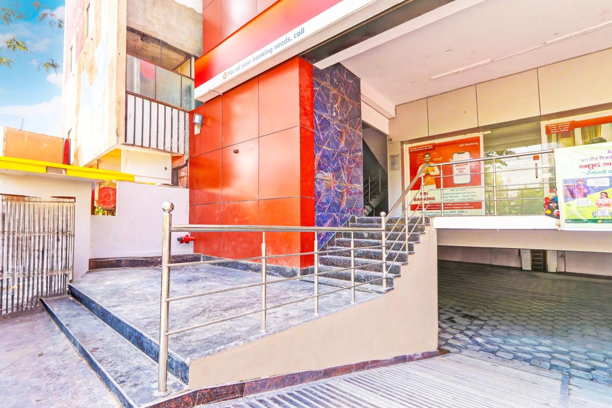 Hotel O R Square Hyderabad Exterior photo