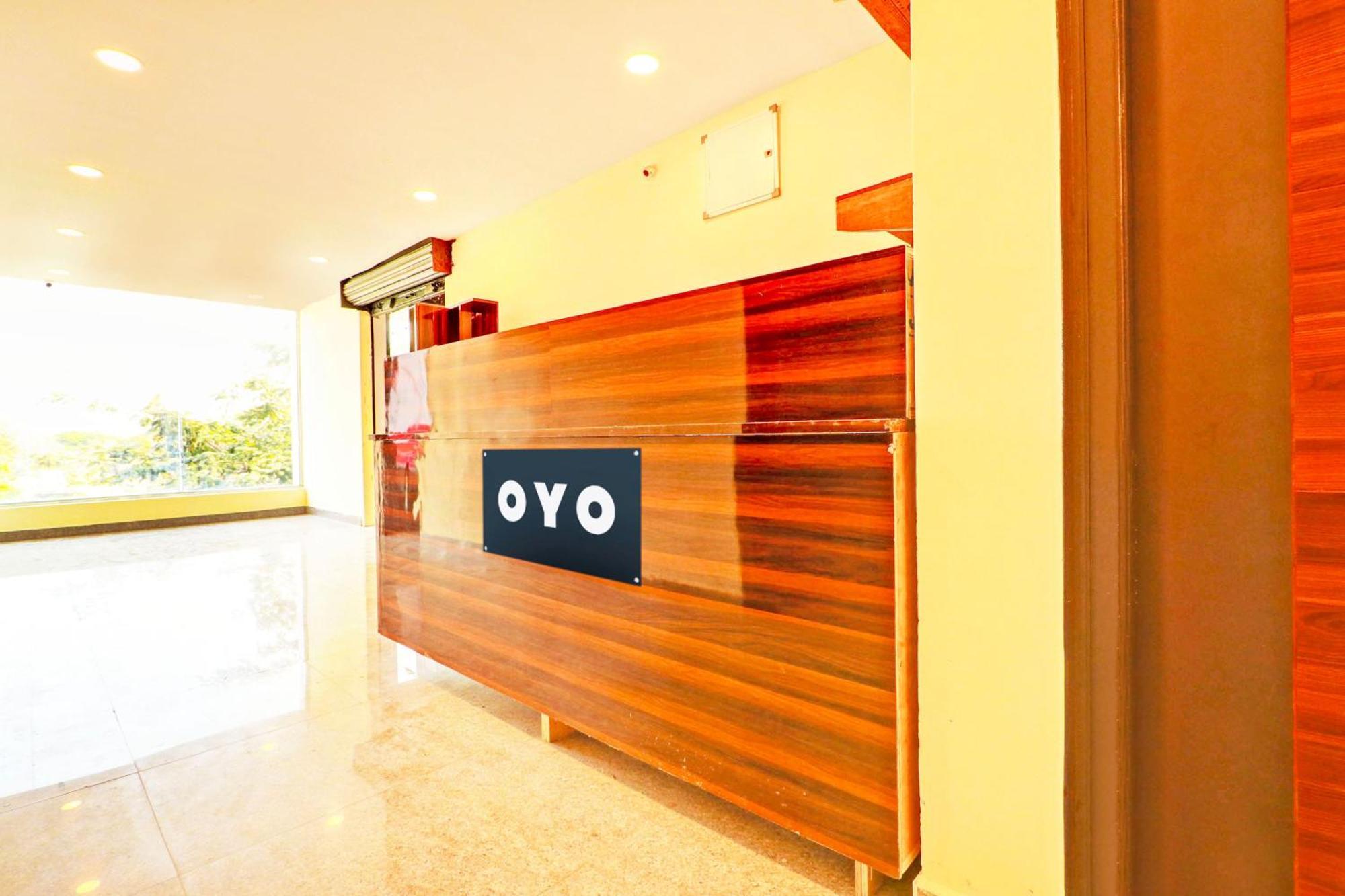 Hotel O R Square Hyderabad Exterior photo
